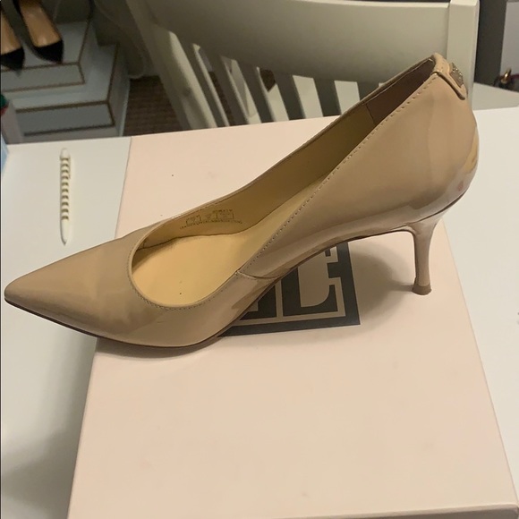 Ivanka trump pump - Picture 2 of 3